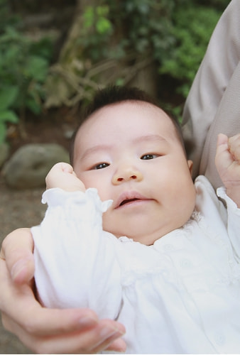 お宮参り写真 撮影場所 西東京市 田無神社 赤ちゃん、かわいい写真