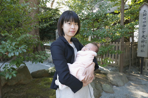 お宮参り写真 撮影場所 横浜 伊勢山皇大神宮 ママ、赤ちゃん