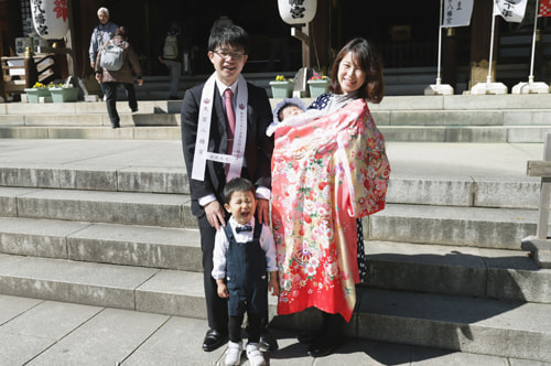 お宮参り写真 撮影場所 大宮八幡宮６