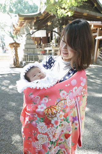 お宮参り写真 撮影場所 大宮八幡宮１１