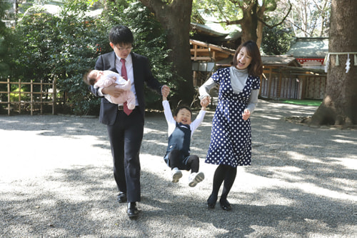 お宮参り写真 撮影場所 大宮八幡宮３６