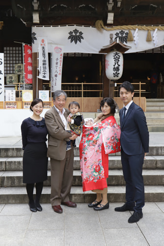 お宮参り写真 撮影場所 大宮八幡宮９
