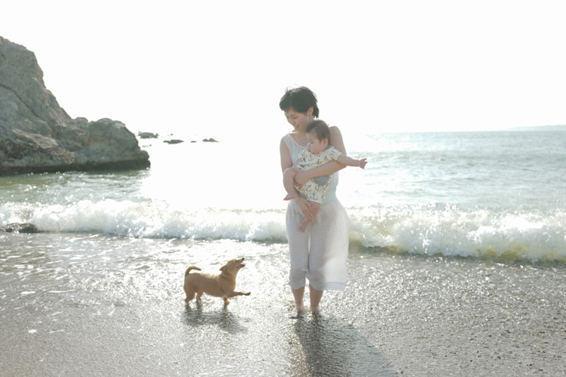 人物写真の構図はファインダーで決めず、良い背景に人物をはめ込む