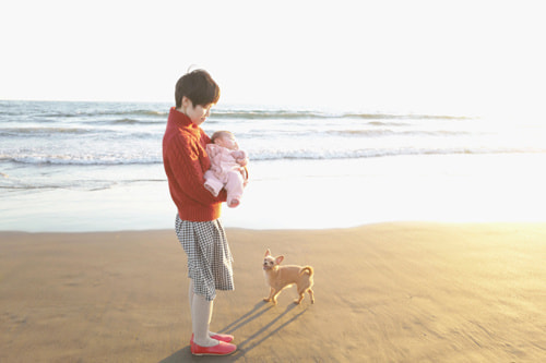 LeicaQ typ116 Summilux28mm F1.7 ASPH｜作例｜犬と赤ちゃん